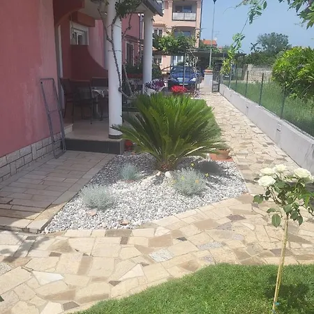 Dragica Апартаменти Пореч