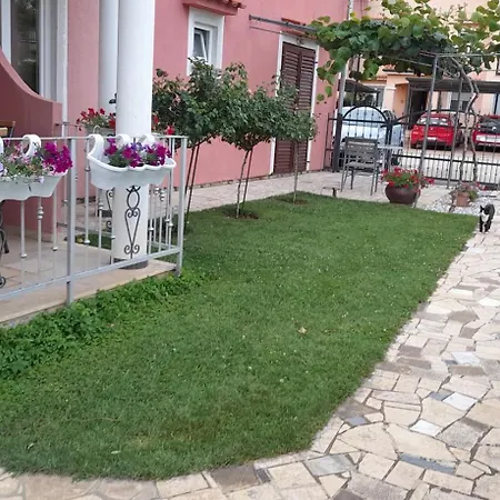 Apartamento Dragica